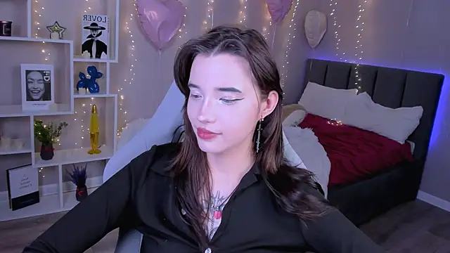 as1an girlfriend online show from 03/11/26, 02:50