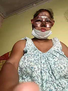 Snapshot of tinabhabhi chatting on 02/06/25, 07:07 tinabhabhi online show from 02/06/25, 07:07