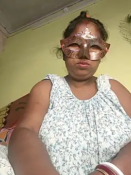Snapshot of tinabhabhi chatting on 03/18/25, 07:10 tinabhabhi online show from 03/18/25, 07:10