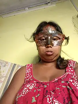 Snapshot of tinabhabhi chatting on 10/10/25, 10:58 tinabhabhi online show from 10/10/25, 10:58