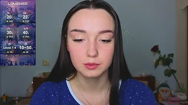 Snapshot of Wild_Sophie_ chatting on 12/30/24, 06:05 Wild Sophie online show from 12/30/24, 06:05