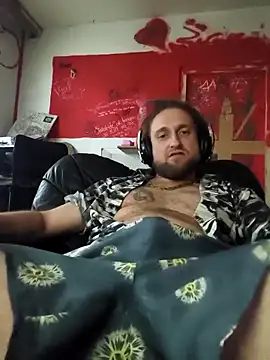 Ozomitro online show from 09/25/25, 03:27