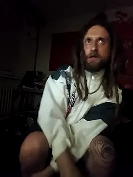 Ozomitro online show from 10/12/25, 04:00