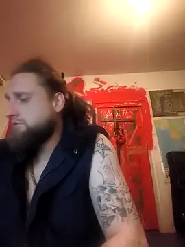 Ozomitro online show from 12/16/25, 06:40