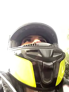 Hilary pinkk online show from 02/03/25, 09:50