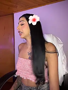 Hilary pinkk online show from 03/31/26, 02:13