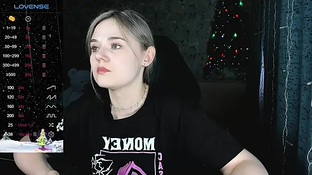 Your small bunny online show from 01/03/25, 09:04