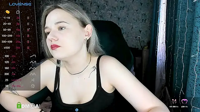 Your small bunny online show from 02/05/25, 03:23