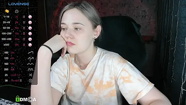 Your small bunny online show from 02/12/25, 11:18