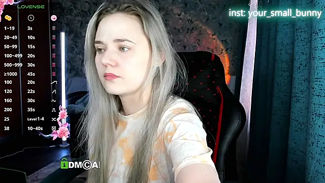 Your small bunny online show from 04/14/26, 02:06