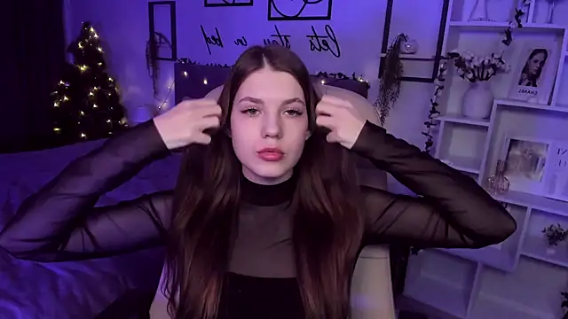 BellaSweetHeart online show from 12/27/24, 08:39