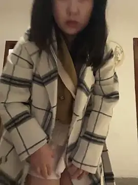 Snapshot of Xixi-Gala chatting on 03/18/25, 06:14 Xixi-Gala online show from 03/18/25, 06:14