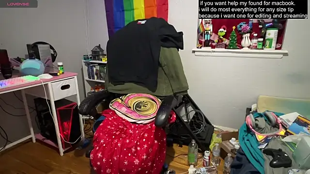 tallnerdyguy online show from 03/23/25, 02:26