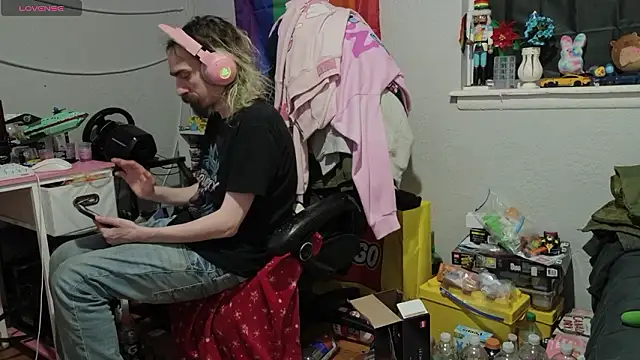 tallnerdyguy online show from 03/21/26, 02:38