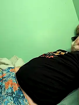 lawless779 online show from 01/04/25, 07:13