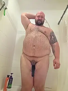 Snapshot of Strong_Bear89 chatting on 02/19/25, 04:11 Strong Bear89 online show from 02/19/25, 04:11