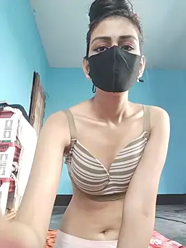 Snapshot of Tisha-01 chatting on 03/13/25, 03:11 Tisha-01 online show from 03/13/25, 03:11