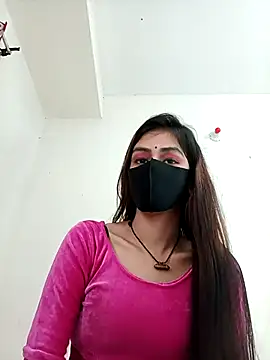 Snapshot of Tisha-01 chatting on 09/17/25, 06:04 Tisha-01 online show from 09/17/25, 06:04