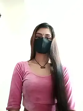 Snapshot of Tisha-01 chatting on 09/22/25, 03:19 Tisha-01 online show from 09/22/25, 03:19