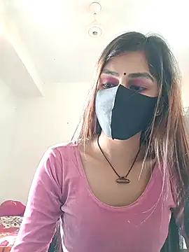 Snapshot of Tisha-01 chatting on 09/24/25, 04:38 Tisha-01 online show from 09/24/25, 04:38