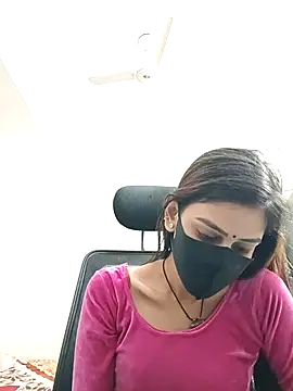 Snapshot of Tisha-01 chatting on 10/02/25, 04:14 Tisha-01 online show from 10/02/25, 04:14