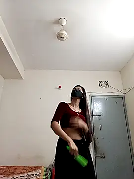 Snapshot of Tisha-01 chatting on 10/15/25, 02:50 Tisha-01 online show from 10/15/25, 02:50