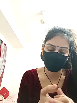 Snapshot of Tisha-01 chatting on 10/22/25, 03:01 Tisha-01 online show from 10/22/25, 03:01