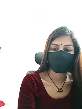 Snapshot of Tisha-01 chatting on 10/24/25, 03:36 Tisha-01 online show from 10/24/25, 03:36