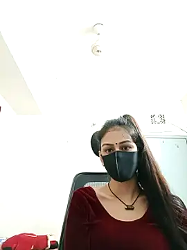 Snapshot of Tisha-01 chatting on 10/28/25, 03:43 Tisha-01 online show from 10/28/25, 03:43