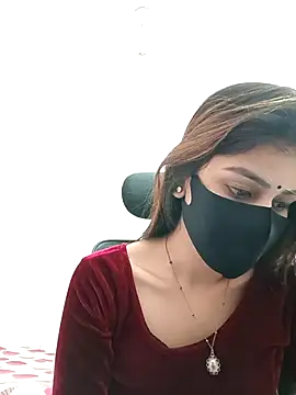 Snapshot of Tisha-01 chatting on 11/02/25, 12:29 Tisha-01 online show from 11/02/25, 12:29