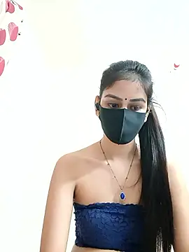 Snapshot of Tisha-01 chatting on 11/07/25, 02:06 Tisha-01 online show from 11/07/25, 02:06