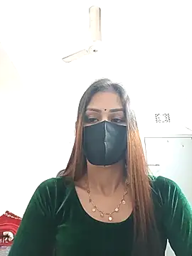 Snapshot of Tisha-01 chatting on 11/22/25, 03:38 Tisha-01 online show from 11/22/25, 03:38