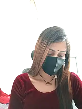 Snapshot of Tisha-01 chatting on 11/24/25, 02:39 Tisha-01 online show from 11/24/25, 02:39