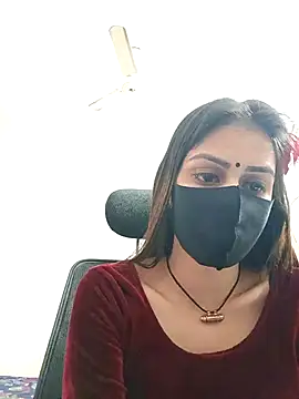 Snapshot of Tisha-01 chatting on 11/25/25, 04:29 Tisha-01 online show from 11/25/25, 04:29