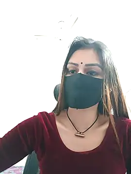 Snapshot of Tisha-01 chatting on 11/29/25, 03:42 Tisha-01 online show from 11/29/25, 03:42