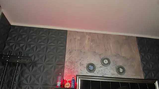 LaurynCopper online show from 07/24/26, 05:49