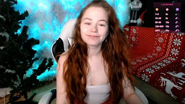 Snapshot of Fox_Lisa chatting on 12/09/24, 08:33 Fox Lisa online show from 12/09/24, 08:33