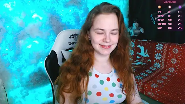 Snapshot of Fox_Lisa chatting on 01/02/25, 03:08 Fox Lisa online show from 01/02/25, 03:08