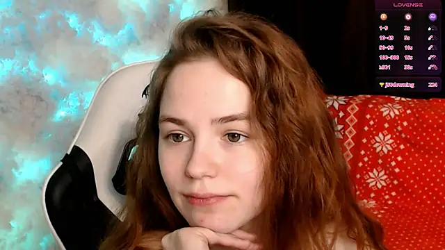 Snapshot of Fox_Lisa chatting on 01/08/25, 01:20 Fox Lisa online show from 01/08/25, 01:20