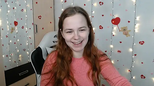 Snapshot of Fox_Lisa chatting on 02/16/25, 01:49 Fox Lisa online show from 02/16/25, 01:49