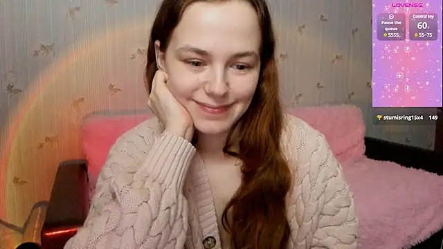 Snapshot of Fox_Lisa chatting on 03/22/25, 07:42 Fox Lisa online show from 03/22/25, 07:42