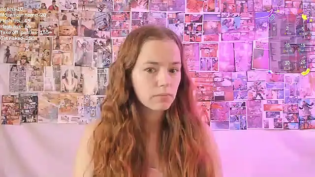 Snapshot of Fox_Lisa chatting on 09/16/25, 01:12 Fox Lisa online show from 09/16/25, 01:12