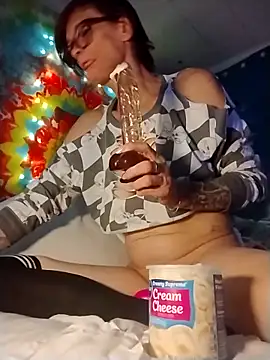 Snapshot of ivylee31 chatting on 01/16/26, 09:57 ivylee31 online show from 01/16/26, 09:57