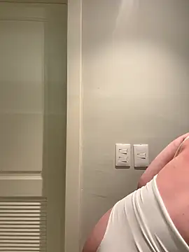 Shirley Thomas online show from 11/14/25, 10:51