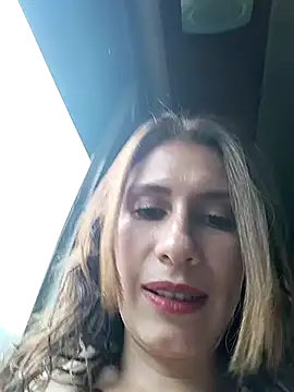 Snapshot of Alysson-- chatting on 02/24/25, 12:59 Alysson-- online show from 02/24/25, 12:59