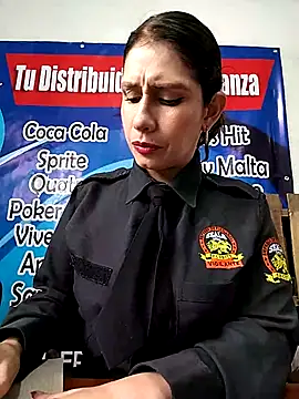 Snapshot of Alysson-- chatting on 09/09/25, 02:16 Alysson-- online show from 09/09/25, 02:16