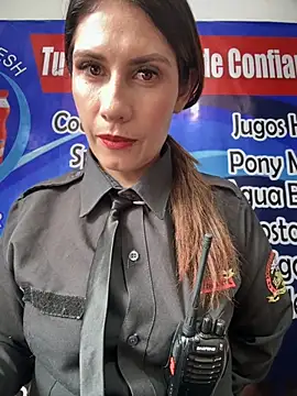 Snapshot of Alysson-- chatting on 10/06/25, 03:20 Alysson-- online show from 10/06/25, 03:20