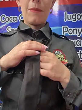 Snapshot of Alysson-- chatting on 10/14/25, 03:57 Alysson-- online show from 10/14/25, 03:57