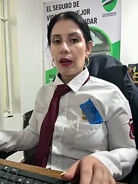 Snapshot of Alysson-- chatting on 02/24/26, 02:04 Alysson-- online show from 02/24/26, 02:04