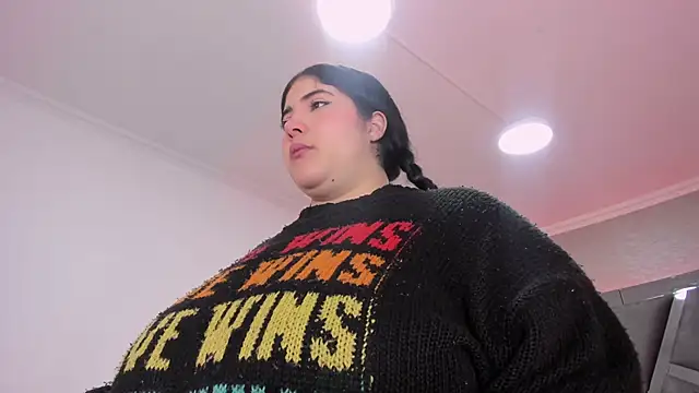 AmberiniHoffman online show from 02/12/25, 11:40